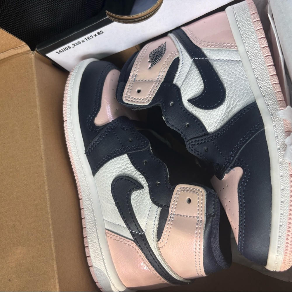 Brand New Pink and Black Jordan 1 Toddler 9c